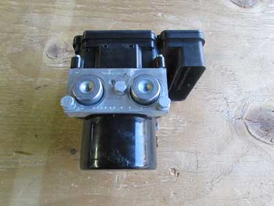 BMW ABS Control Module Hydro Unit Anti Lock Brake Pump DSC 34526776067 E90 323i 325i 328i 330i 335i2